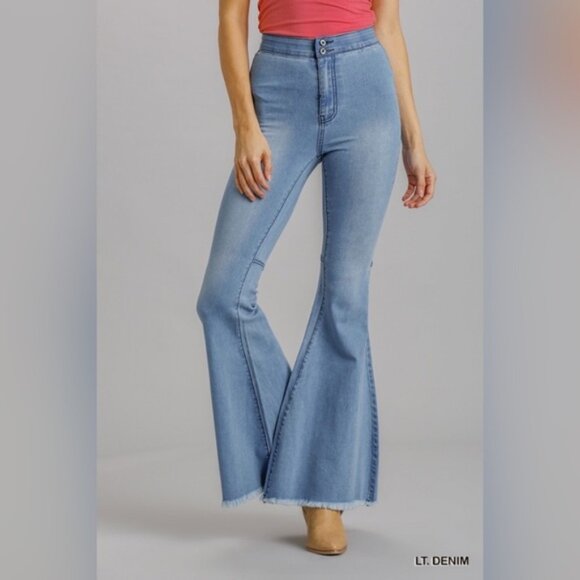 Umgee | High Rise Fringe Hem Bell Bottom Stretch Denim Jeans Light Wash New 1 - Picture 4 of 14